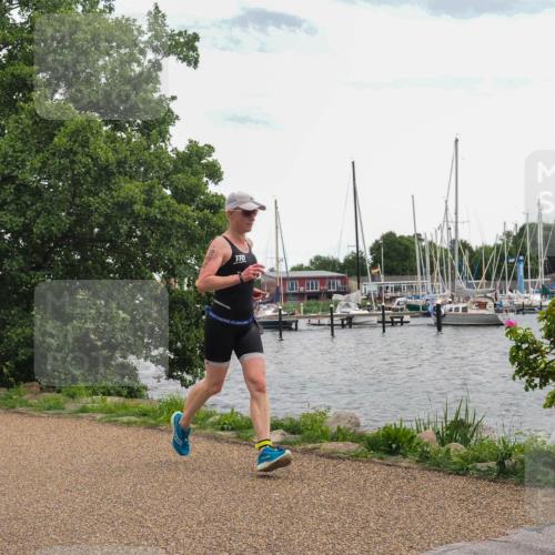 22.06.2025 - Viking Triathlon KatJ http://msf.ph/oto/8111873 22.06.2025 15:04:25 Laufen 282 meine-sportfotos.de