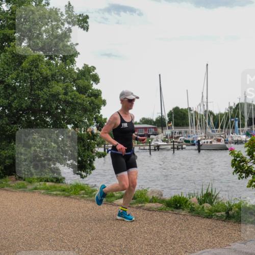 22.06.2025 - Viking Triathlon KatJ http://msf.ph/oto/8111887 22.06.2025 15:04:25 Laufen 282 meine-sportfotos.de