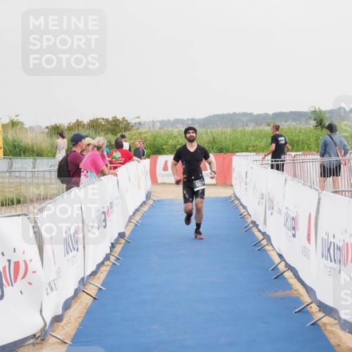 22.06.2025 - Viking Triathlon MichiJ http://msf.ph/oto/8111915 22.06.2025 16:41:08 Ziel 542 meine-sportfotos.de