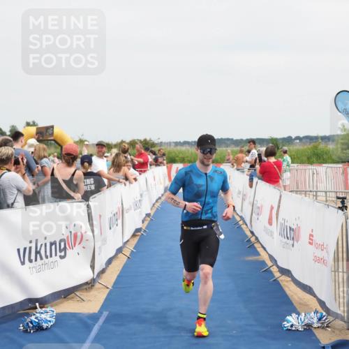 22.06.2025 - Viking Triathlon MichiJ http://msf.ph/oto/8111938 22.06.2025 14:53:31 Ziel 486 meine-sportfotos.de