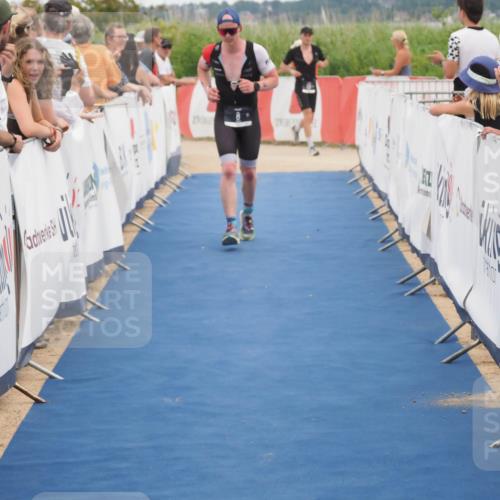 22.06.2025 - Viking Triathlon MichiJ http://msf.ph/oto/8111983 22.06.2025 15:02:48 Ziel 8, 529 meine-sportfotos.de