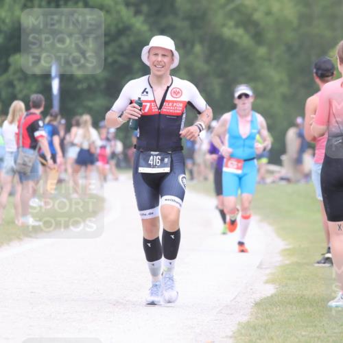 22.06.2025 - Viking Triathlon H.Heesch http://msf.ph/oto/8111987 22.06.2025 14:48:45 Laufen 416 meine-sportfotos.de