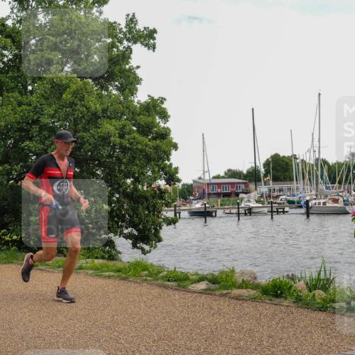 22.06.2025 - Viking Triathlon KatJ http://msf.ph/oto/8112000 22.06.2025 15:04:34 Laufen 615 meine-sportfotos.de