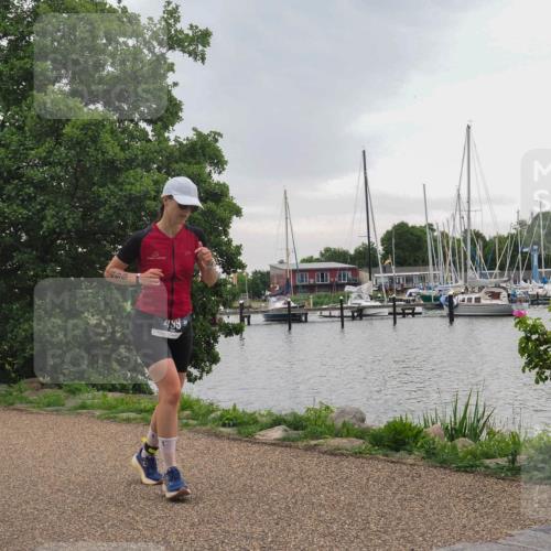 22.06.2025 - Viking Triathlon KatJ http://msf.ph/oto/8112008 22.06.2025 16:06:25 Laufen 499 meine-sportfotos.de