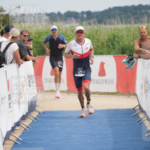 22.06.2025 - Viking Triathlon MichiJ http://msf.ph/oto/8112014 22.06.2025 14:53:40 Ziel 329 meine-sportfotos.de