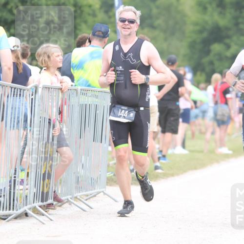22.06.2025 - Viking Triathlon H.Heesch http://msf.ph/oto/8112029 22.06.2025 14:48:47 Laufen 144, 416 meine-sportfotos.de
