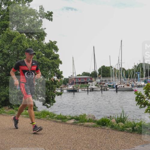 22.06.2025 - Viking Triathlon KatJ http://msf.ph/oto/8112038 22.06.2025 15:04:34 Laufen 615 meine-sportfotos.de