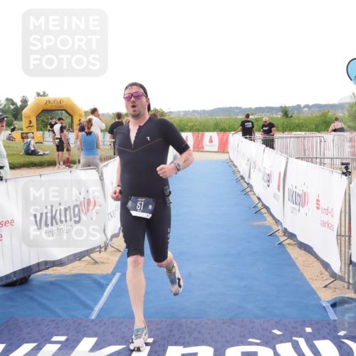22.06.2025 - Viking Triathlon MichiJ http://msf.ph/oto/8112045 22.06.2025 16:24:31 Ziel 51 meine-sportfotos.de