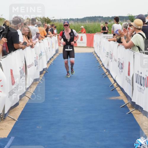 22.06.2025 - Viking Triathlon MichiJ http://msf.ph/oto/8112046 22.06.2025 15:02:49 Ziel 8 meine-sportfotos.de