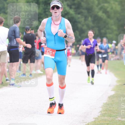 22.06.2025 - Viking Triathlon H.Heesch http://msf.ph/oto/8112070 22.06.2025 14:48:52 Laufen 144, 416, 626 meine-sportfotos.de