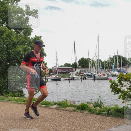 22.06.2025 - Viking Triathlon KatJ http://msf.ph/oto/8112073 22.06.2025 15:04:35 Laufen 615 meine-sportfotos.de