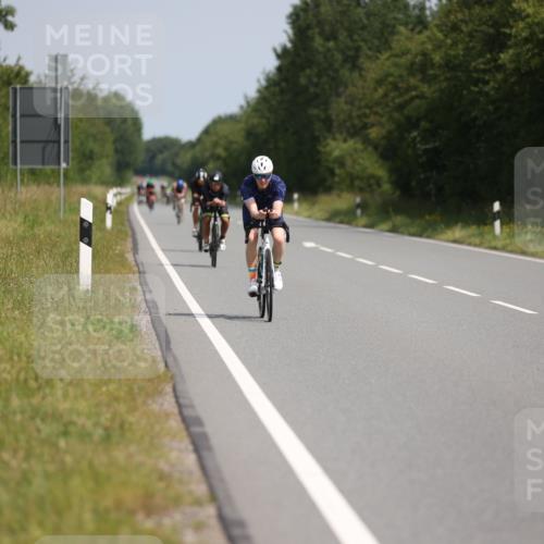 22.06.2025 - Viking Triathlon Yannick Fuchs http://msf.ph/oto/8112100 22.06.2025 11:36:56 Radfahren 219, 328, 356, 443, 491 meine-sportfotos.de