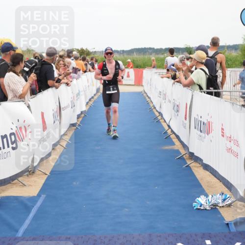 22.06.2025 - Viking Triathlon MichiJ http://msf.ph/oto/8112103 22.06.2025 15:02:50 Ziel 8 meine-sportfotos.de