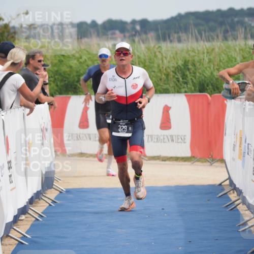 22.06.2025 - Viking Triathlon MichiJ http://msf.ph/oto/8112112 22.06.2025 14:53:41 Ziel 329 meine-sportfotos.de