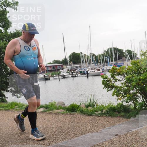 22.06.2025 - Viking Triathlon KatJ http://msf.ph/oto/8112130 22.06.2025 16:06:39 Laufen 471 meine-sportfotos.de