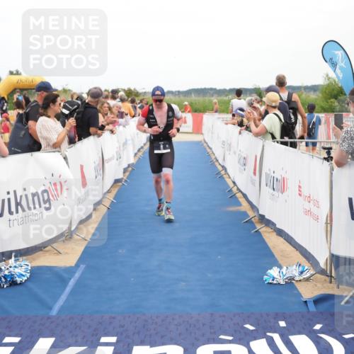 22.06.2025 - Viking Triathlon MichiJ http://msf.ph/oto/8112160 22.06.2025 15:02:50 Ziel 8 meine-sportfotos.de