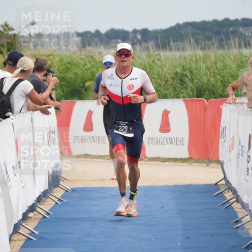 22.06.2025 - Viking Triathlon MichiJ http://msf.ph/oto/8112164 22.06.2025 14:53:41 Ziel 329 meine-sportfotos.de