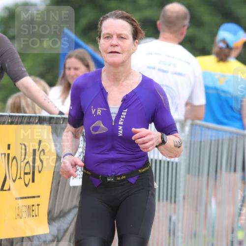 22.06.2025 - Viking Triathlon H.Heesch http://msf.ph/oto/8112195 22.06.2025 14:49:02 Laufen 243 meine-sportfotos.de