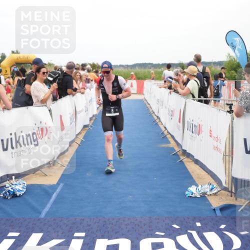 22.06.2025 - Viking Triathlon MichiJ http://msf.ph/oto/8112201 22.06.2025 15:02:51 Ziel 8 meine-sportfotos.de