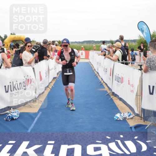 22.06.2025 - Viking Triathlon MichiJ http://msf.ph/oto/8112225 22.06.2025 15:02:51 Ziel 8 meine-sportfotos.de