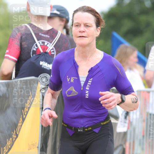 22.06.2025 - Viking Triathlon H.Heesch http://msf.ph/oto/8112239 22.06.2025 14:49:03 Laufen 243 meine-sportfotos.de