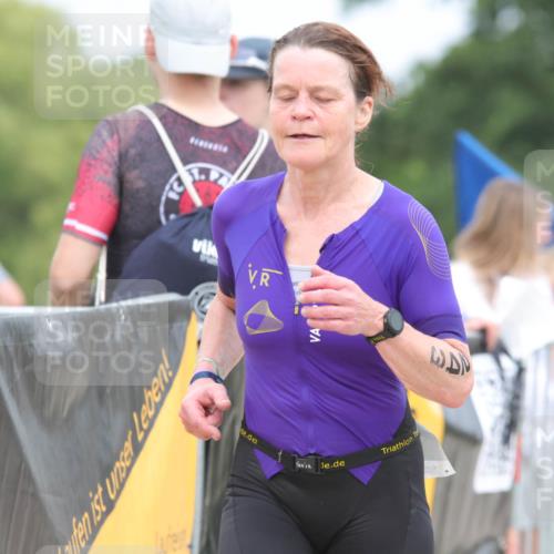 22.06.2025 - Viking Triathlon H.Heesch http://msf.ph/oto/8112248 22.06.2025 14:49:03 Laufen 243 meine-sportfotos.de