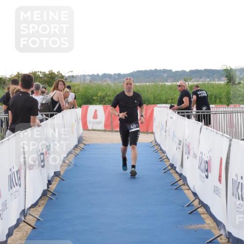 22.06.2025 - Viking Triathlon MichiJ http://msf.ph/oto/8112251 22.06.2025 16:25:20 Ziel 439 meine-sportfotos.de