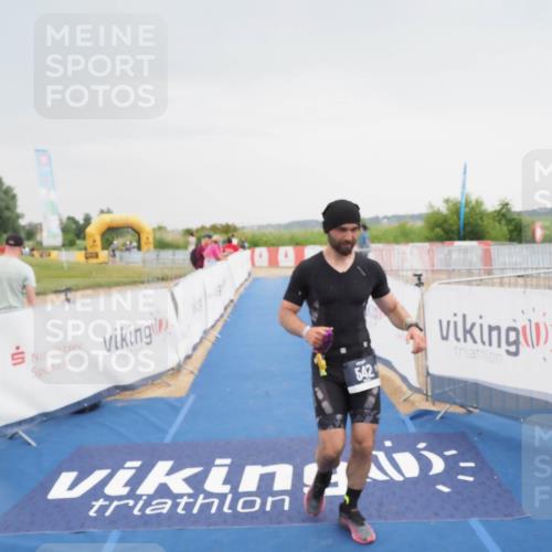 22.06.2025 - Viking Triathlon MichiJ http://msf.ph/oto/8112255 22.06.2025 16:41:13 Ziel 542 meine-sportfotos.de