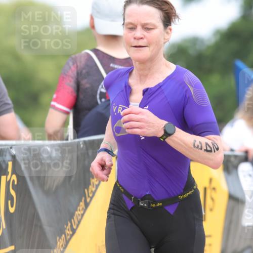 22.06.2025 - Viking Triathlon H.Heesch http://msf.ph/oto/8112257 22.06.2025 14:49:03 Laufen 243 meine-sportfotos.de
