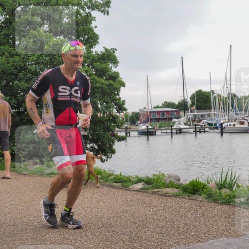 22.06.2025 - Viking Triathlon KatJ http://msf.ph/oto/8112268 22.06.2025 16:07:00 Laufen 493 meine-sportfotos.de