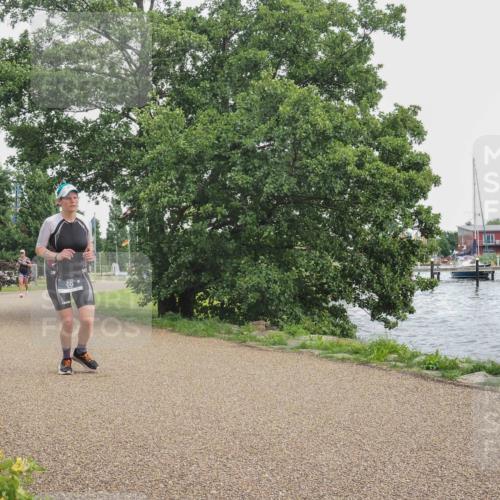 22.06.2025 - Viking Triathlon KatJ http://msf.ph/oto/8112316 22.06.2025 15:04:49 Laufen 86, 221, 461 meine-sportfotos.de