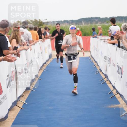 22.06.2025 - Viking Triathlon MichiJ http://msf.ph/oto/8112334 22.06.2025 15:03:15 Ziel 19, 38, 536 meine-sportfotos.de
