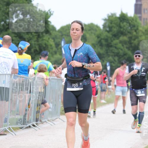 22.06.2025 - Viking Triathlon H.Heesch http://msf.ph/oto/8112370 22.06.2025 14:49:09 Laufen 48, 166, 243, 639 meine-sportfotos.de