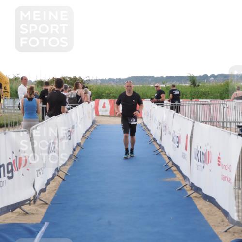 22.06.2025 - Viking Triathlon MichiJ http://msf.ph/oto/8112372 22.06.2025 16:25:21 Ziel 439 meine-sportfotos.de
