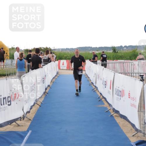 22.06.2025 - Viking Triathlon MichiJ http://msf.ph/oto/8112386 22.06.2025 16:25:21 Ziel 439 meine-sportfotos.de