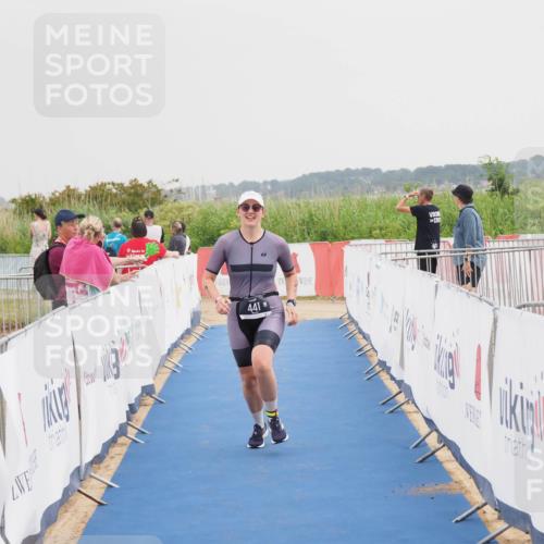22.06.2025 - Viking Triathlon MichiJ http://msf.ph/oto/8112393 22.06.2025 16:41:24 Ziel 441 meine-sportfotos.de