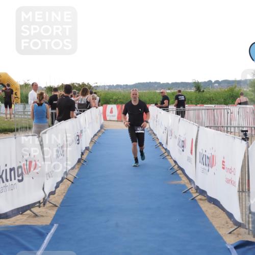22.06.2025 - Viking Triathlon MichiJ http://msf.ph/oto/8112399 22.06.2025 16:25:21 Ziel 439 meine-sportfotos.de