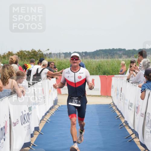 22.06.2025 - Viking Triathlon MichiJ http://msf.ph/oto/8112409 22.06.2025 14:53:43 Ziel 329 meine-sportfotos.de