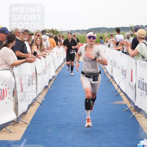 22.06.2025 - Viking Triathlon MichiJ http://msf.ph/oto/8112412 22.06.2025 15:03:16 Ziel 19, 38, 536 meine-sportfotos.de