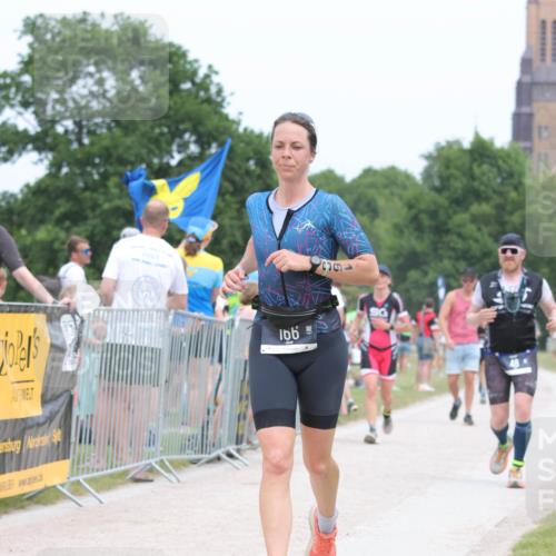 22.06.2025 - Viking Triathlon H.Heesch http://msf.ph/oto/8112428 22.06.2025 14:49:10 Laufen 48, 166, 243, 639 meine-sportfotos.de