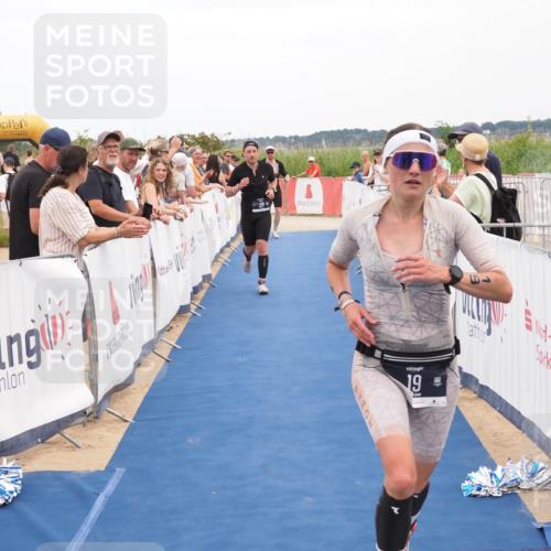 22.06.2025 - Viking Triathlon MichiJ http://msf.ph/oto/8112463 22.06.2025 15:03:17 Ziel 19, 38, 536 meine-sportfotos.de