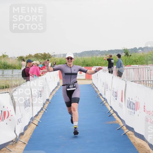 22.06.2025 - Viking Triathlon MichiJ http://msf.ph/oto/8112466 22.06.2025 16:41:25 Ziel 441 meine-sportfotos.de