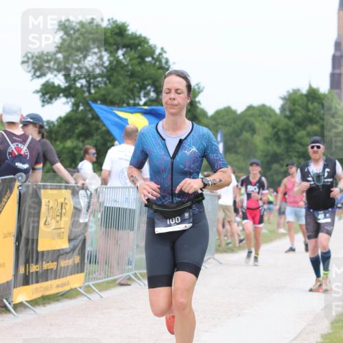 22.06.2025 - Viking Triathlon H.Heesch http://msf.ph/oto/8112472 22.06.2025 14:49:11 Laufen 48, 166, 639 meine-sportfotos.de
