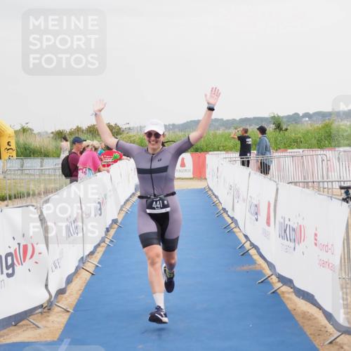 22.06.2025 - Viking Triathlon MichiJ http://msf.ph/oto/8112508 22.06.2025 16:41:26 Ziel 441 meine-sportfotos.de