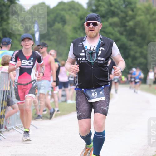 22.06.2025 - Viking Triathlon H.Heesch http://msf.ph/oto/8112520 22.06.2025 14:49:12 Laufen 48, 166, 639 meine-sportfotos.de
