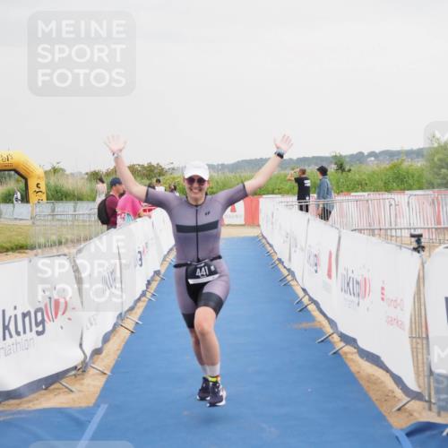 22.06.2025 - Viking Triathlon MichiJ http://msf.ph/oto/8112531 22.06.2025 16:41:26 Ziel 441 meine-sportfotos.de