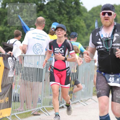 22.06.2025 - Viking Triathlon H.Heesch http://msf.ph/oto/8112546 22.06.2025 14:49:13 Laufen 48, 166, 176, 639 meine-sportfotos.de