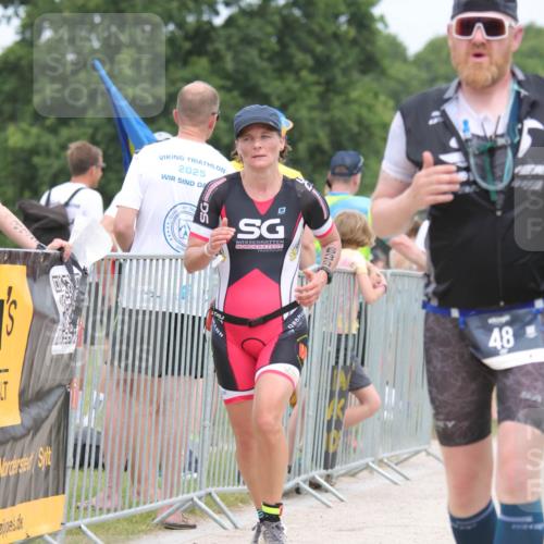 22.06.2025 - Viking Triathlon H.Heesch http://msf.ph/oto/8112562 22.06.2025 14:49:14 Laufen 48, 166, 176, 639 meine-sportfotos.de