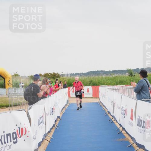 22.06.2025 - Viking Triathlon MichiJ http://msf.ph/oto/8112694 22.06.2025 16:43:09 Ziel 39 meine-sportfotos.de