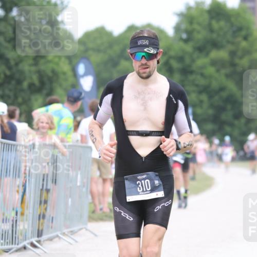 22.06.2025 - Viking Triathlon H.Heesch http://msf.ph/oto/8112719 22.06.2025 14:49:27 Laufen 310, 331 meine-sportfotos.de